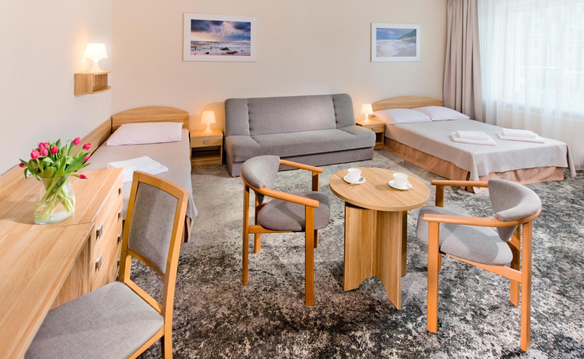 Piramida Medical Spa ムジェジノ エクステリア 写真