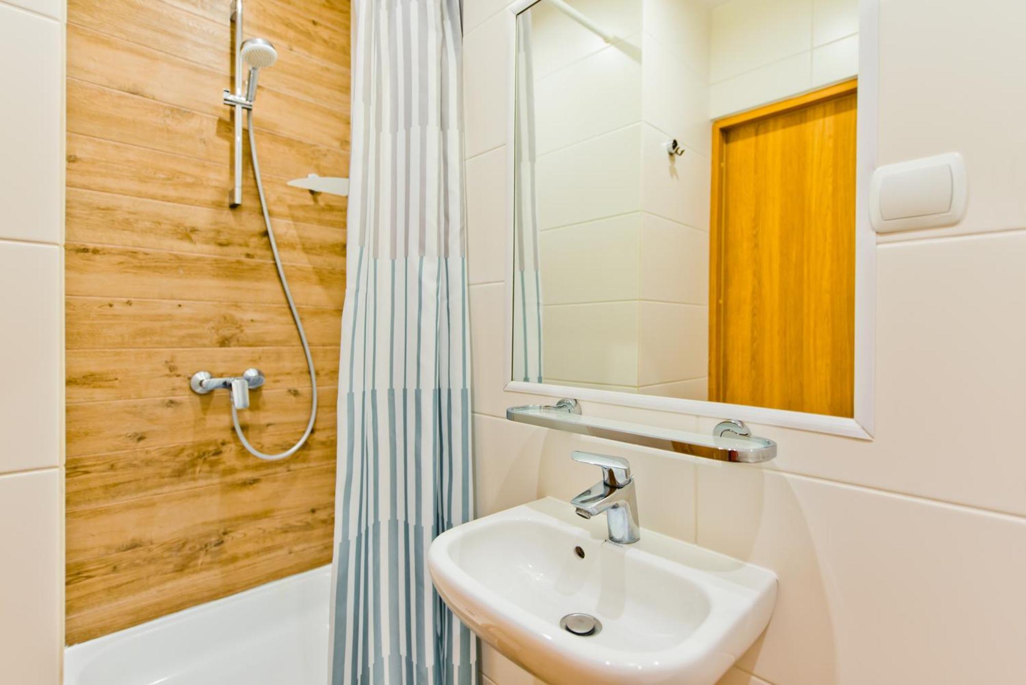 Piramida Medical Spa ムジェジノ エクステリア 写真