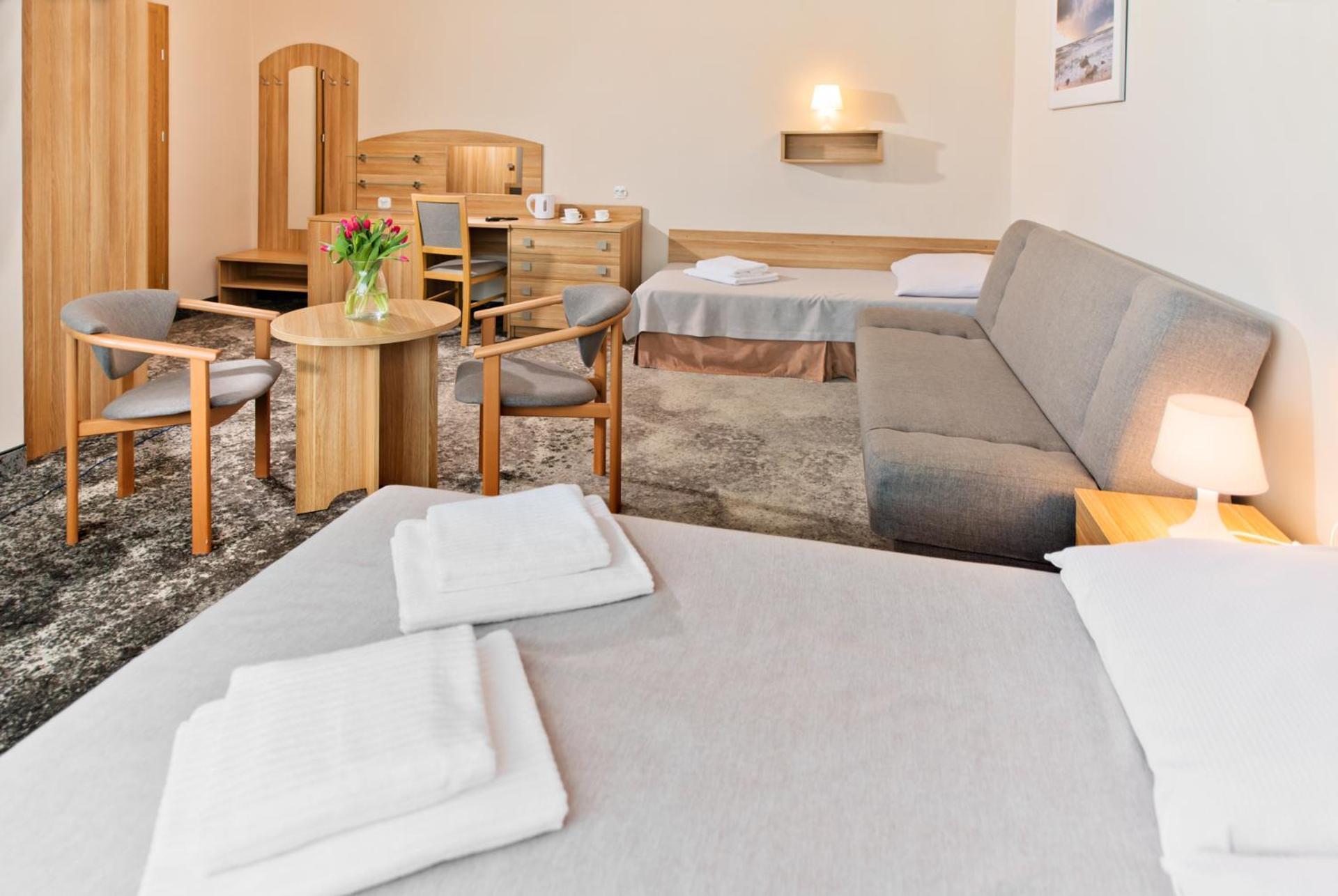 Piramida Medical Spa ムジェジノ エクステリア 写真